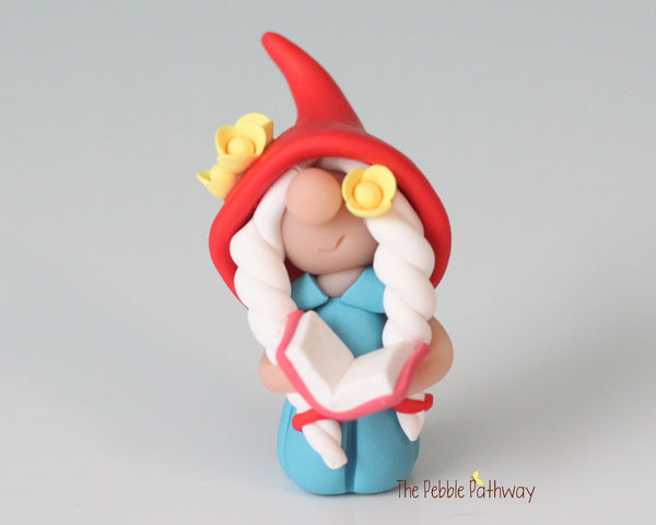Custom Gnomette - Girl gnome with pink book and yellow flowers