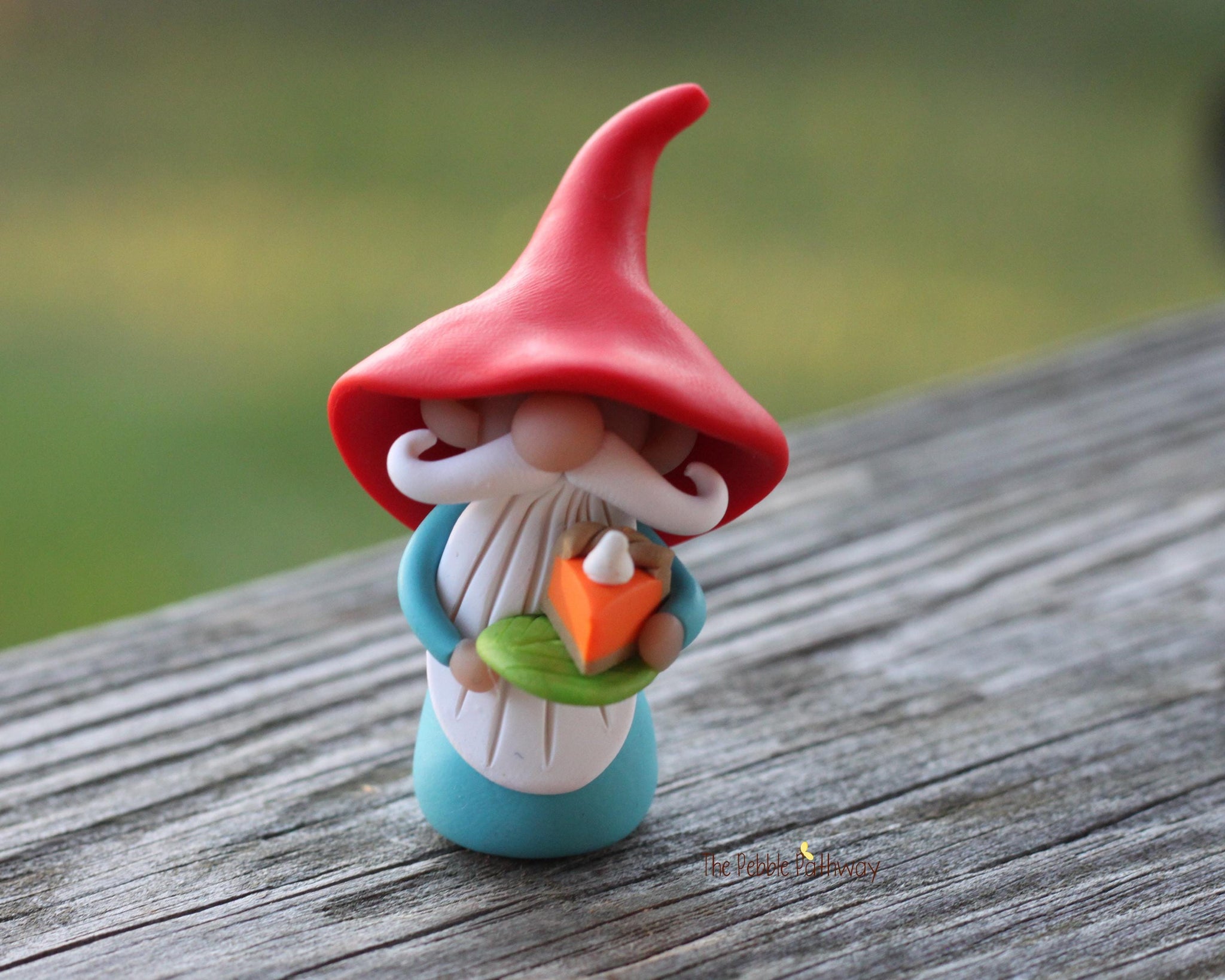 Gnome with pumpkin pie- miniature garden gnome figure 1