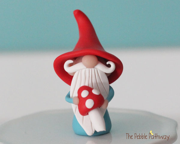Gnome with mushroom - miniature garden gnome figure - Carlyle