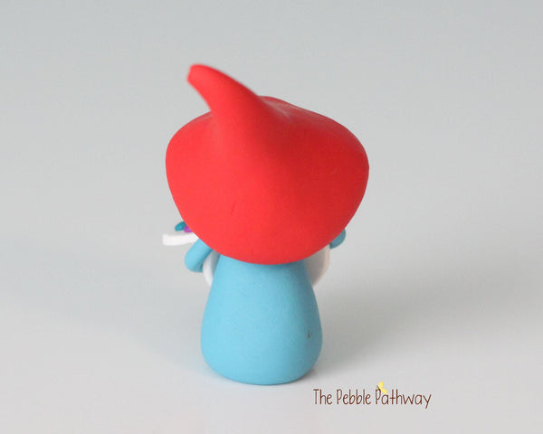 Artist gnome - Gnome with paint brush and palette - miniature garden gnome figure - Harti