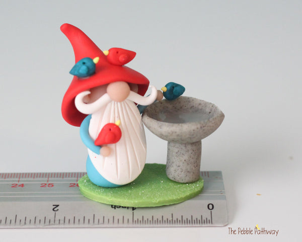 Bird lover gnome - Gnome with birdbath - miniature garden gnome figure - Oran