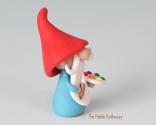 Artist gnome - Gnome with paint brush and palette - miniature garden gnome figure - Harti