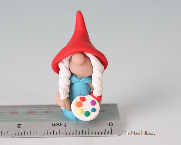 Artist gnomette - Girl Gnome with paint brush and palette - miniature garden gnome figure - Zaltana
