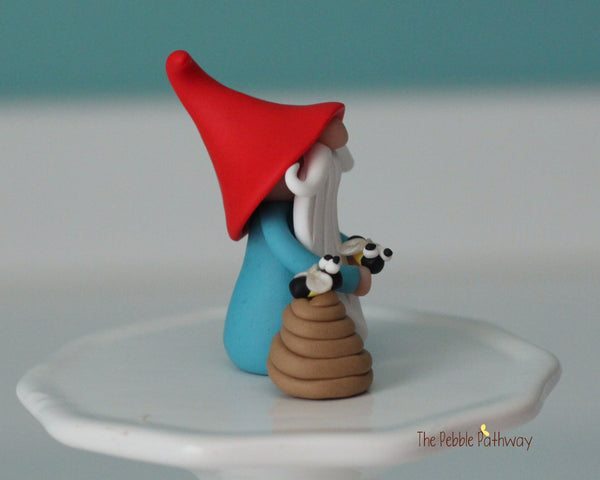 Bee Keeper Gnome - apiarist gnome - apiary ornament - Gnome with Bee Hive - Nogah - ThePebblePathway